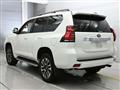 2022 Toyota Land Cruiser Prado