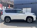 2022 Toyota Land Cruiser Prado
