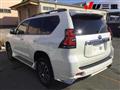 2022 Toyota Land Cruiser Prado
