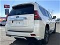 2023 Toyota Land Cruiser Prado