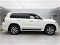 2020 Toyota Land Cruiser