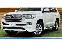 2018 Toyota Land Cruiser