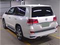 2018 Toyota Land Cruiser