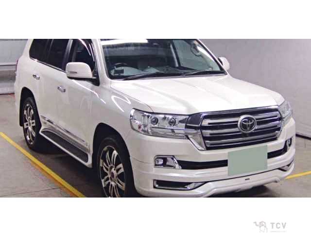 2018 Toyota Land Cruiser