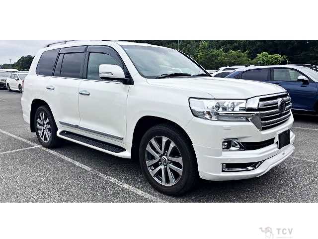 2018 Toyota Land Cruiser