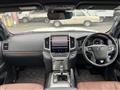 2018 Toyota Land Cruiser
