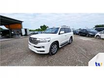 2018 Toyota Land Cruiser