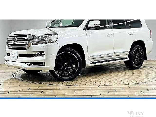 2017 Toyota Land Cruiser
