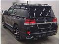 2017 Toyota Land Cruiser