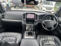 2017 Toyota Land Cruiser