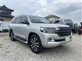 2017 Toyota Land Cruiser