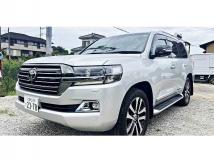 2017 Toyota Land Cruiser