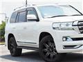 2017 Toyota Land Cruiser