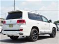 2017 Toyota Land Cruiser