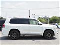2017 Toyota Land Cruiser