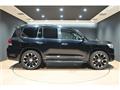 2017 Toyota Land Cruiser
