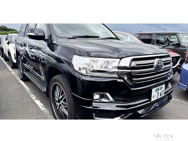 2016 Toyota Land Cruiser