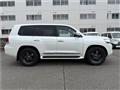 2016 Toyota Land Cruiser