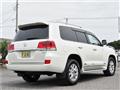 2016 Toyota Land Cruiser