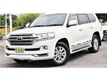 2016 Toyota Land Cruiser