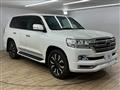 2016 Toyota Land Cruiser
