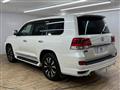 2016 Toyota Land Cruiser