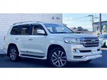 2016 Toyota Land Cruiser