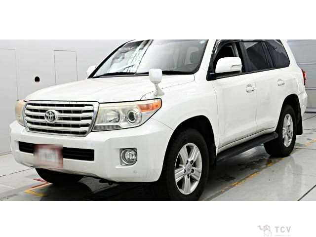 2013 Toyota Land Cruiser