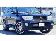 2013 Toyota Land Cruiser