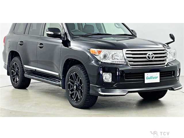 2013 Toyota Land Cruiser