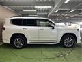 2023 Toyota Land Cruiser