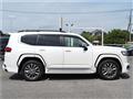 2023 Toyota Land Cruiser