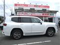 2023 Toyota Land Cruiser