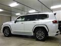 2025 Toyota Land Cruiser