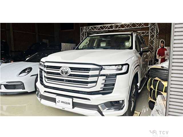 2025 Toyota Land Cruiser