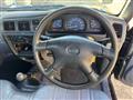 2004 Toyota Hilux