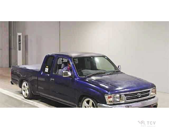 2000 Toyota Hilux