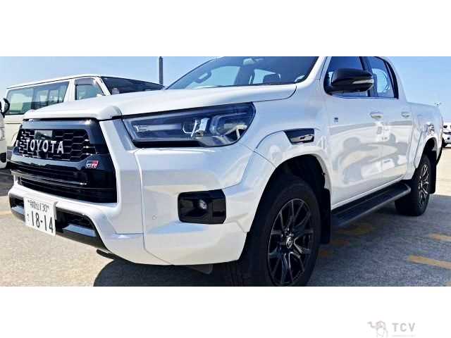 2024 Toyota Hilux