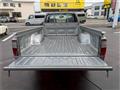 2004 Toyota Hilux