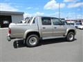 2003 Toyota Hilux