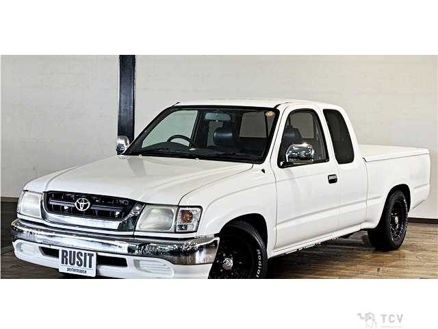 2003 Toyota Hilux