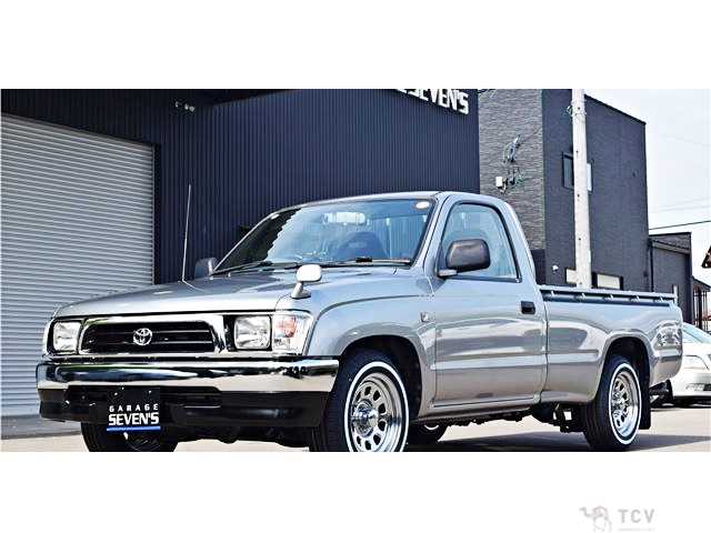 2003 Toyota Hilux