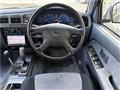 2003 Toyota Hilux