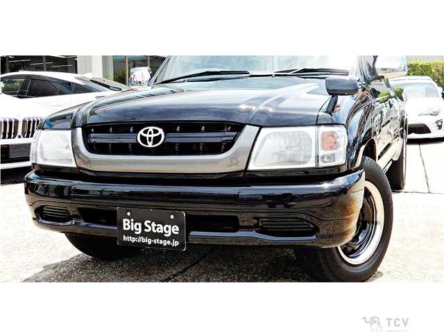 2003 Toyota Hilux