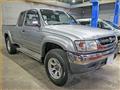 2002 Toyota Hilux