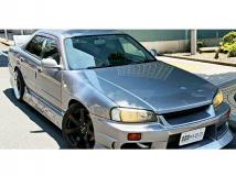 2000 Nissan Skyline