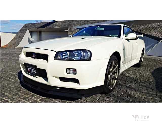 2002 Nissan Skyline