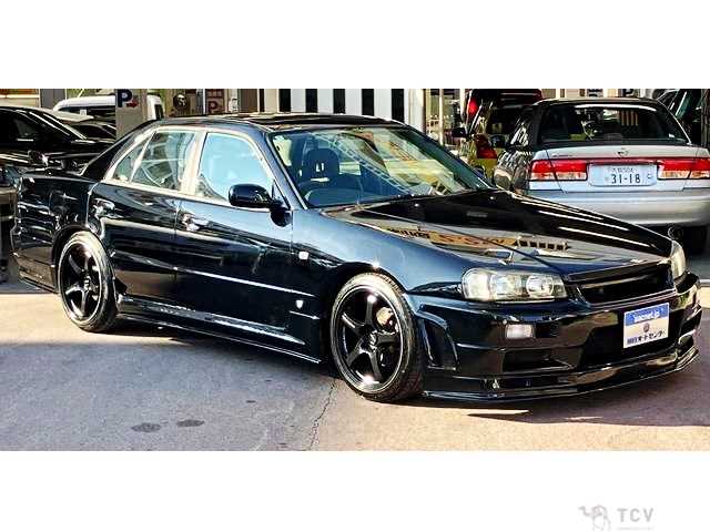 2000 Nissan Skyline