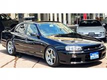 2000 Nissan Skyline
