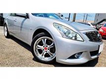 2010 Nissan Skyline